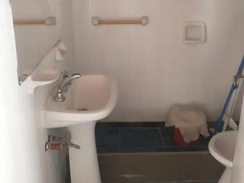 PH 2 ambientes, patio, lavadero- Beccar