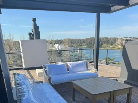 Apartamento en alquiler c/ cochera en Parque Miramar