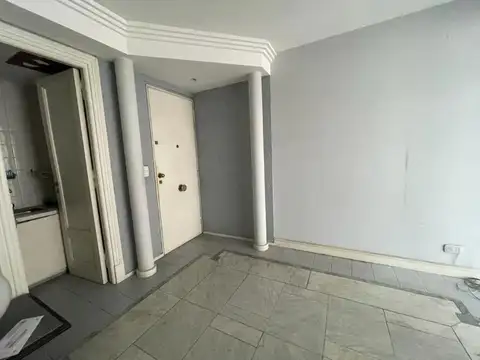 Oficina en Alquiler 70 años