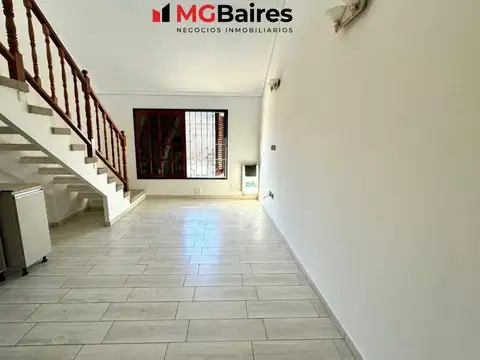 Depto Tipo Casa en Venta de 2 ambientes