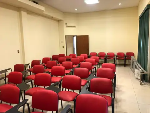 Oficina en Venta 60 años