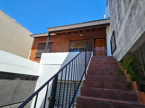 Depto Tipo Casa en Venta de 4 ambientes