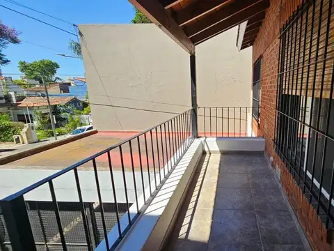 Depto Tipo Casa en Venta de 3 dormitorios