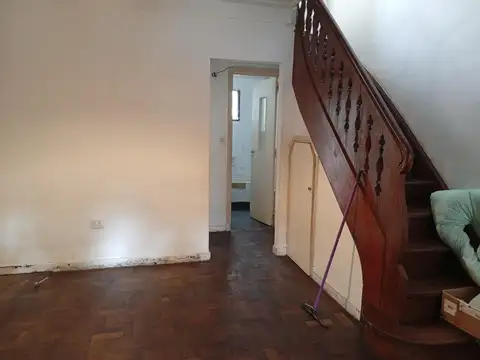 Depto Tipo Casa en Alquiler de 2 dormitorios