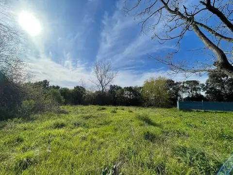 Terreno en Venta en Loma Verde, USD 30.000