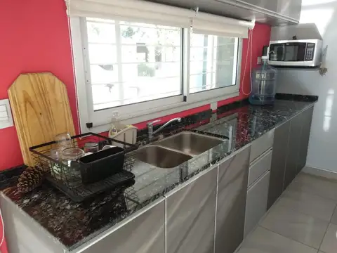 Casa en Venta en Roldan, USD 225.000