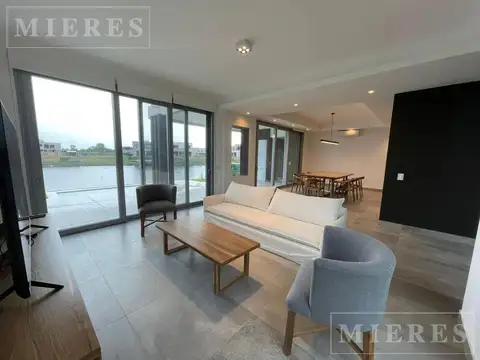 Casa en Venta al Noreste