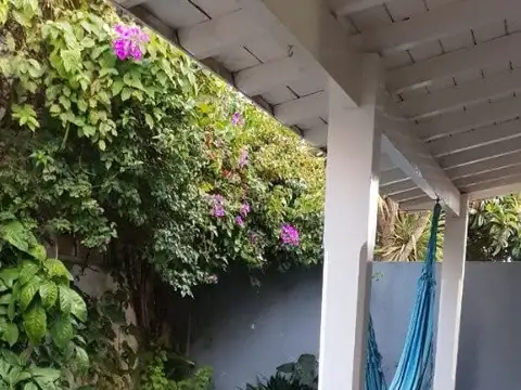 VENTA PARQUE LURO CASA + 2 DEPARTAMENTOS EN PH 