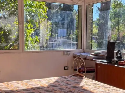 Casa 2 ambientes con 1 baño