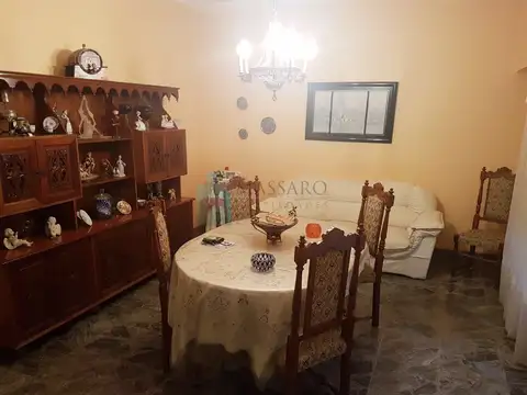 Casa en Venta en Liniers, USD 295.000