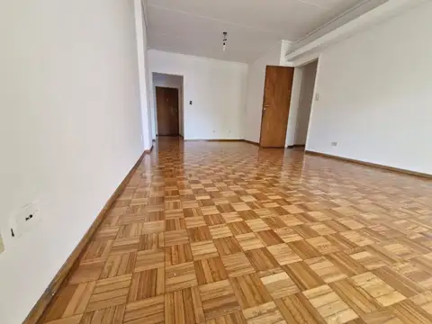 Departamento en Alquiler en Colegiales, USD 900