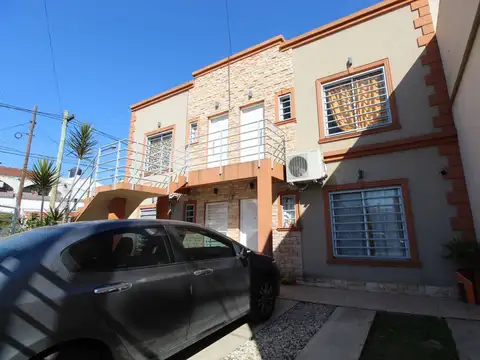 OPORTUNIDAD 2 AMBIENTES PLANTA BAJA CON COCHERA AL FRENTE