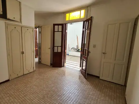 Depto Tipo Casa en Venta en Floresta Norte, USD 195.000