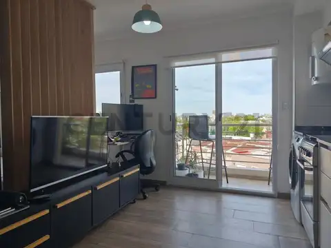 EL PAYADOR 4000, Piso 4