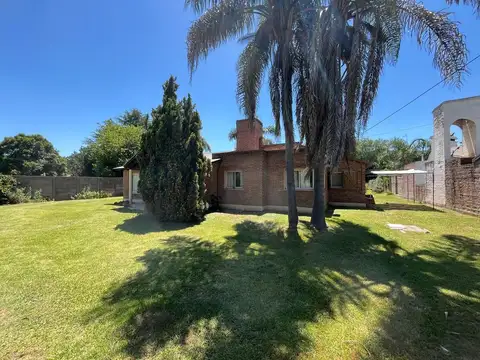 Casa 3Hab, 2 Baños, Juan Bautista Alberdi 2400, barrio "Los troncos" - Funes