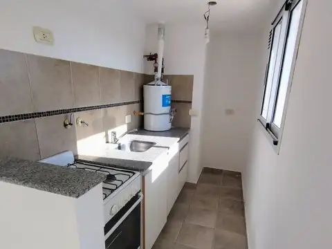 Monoambiente con vista parcial al Rio