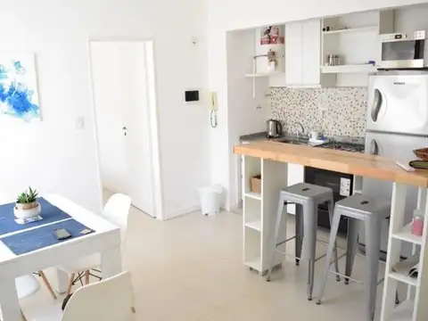 Paraguay 2000, Piso 9