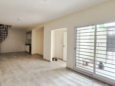 Departamento en Venta en Villa Lynch, USD 89.900