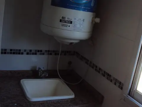 Departamento 3 ambientes con 1 baño