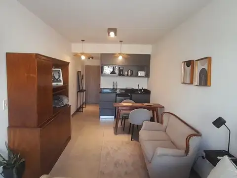 ALQUILER MONOAMBIENTE MONSERRAT