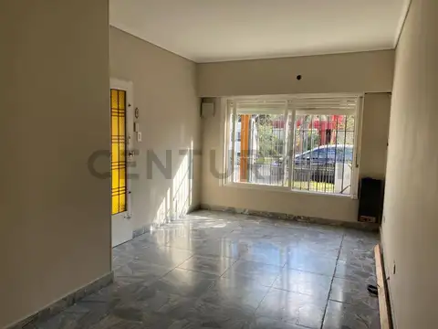 Velez Sarfield 1900, Piso 0