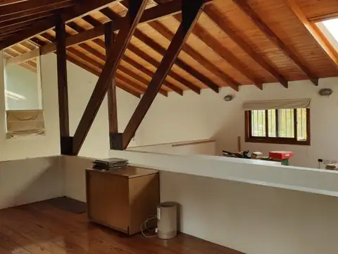 Casa en Venta en Villa Elisa, USD 230.000