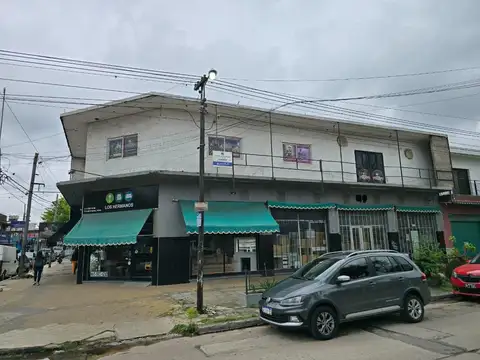 Local en Alquiler en Parque San Martin, $ 900.000