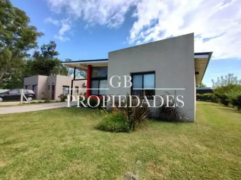 Venta de Casa 4 AMBIENTES en Los Arces, Pilar