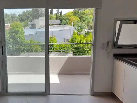 3 ambientes a estrenar en Los Cardales , en el Pueblo