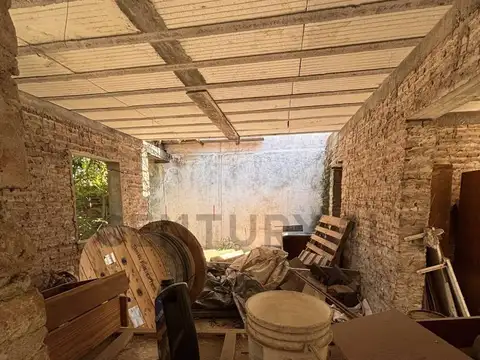 PINTOR MUSTO 400, Piso 0