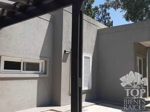 Casa en Venta en La Barra Village, USD 240.000