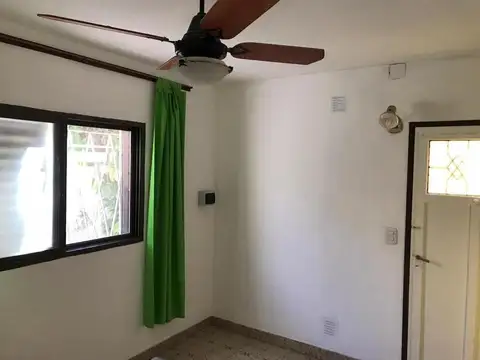 DEPARTAMENTO DE PASILLO 2 DORMITORIOS A LA VENTA EN SAAVEDRA AL 2000