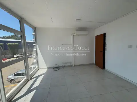 Oficina en Alquiler al Oeste