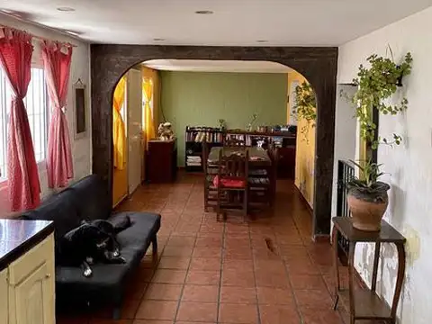 Depto Tipo Casa 5 ambientes con 1 baño