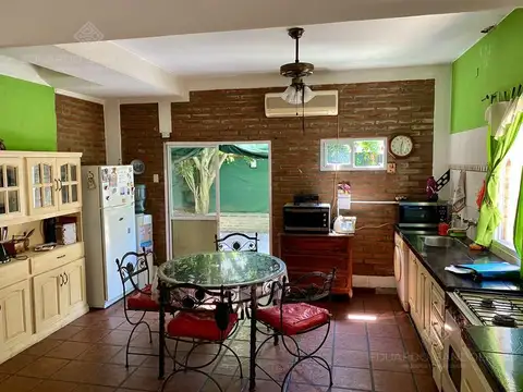 Depto Tipo Casa en Venta de 3 dormitorios