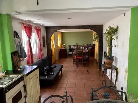 Depto Tipo Casa en Venta de 5 ambientes