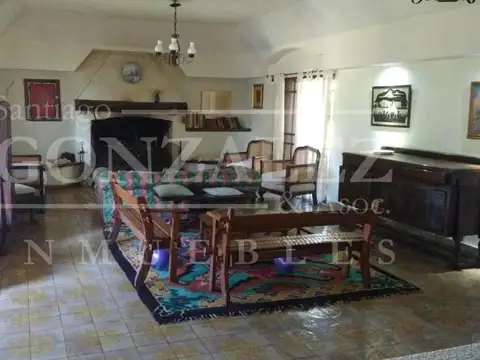 Casa 4 ambientes con 3 baños