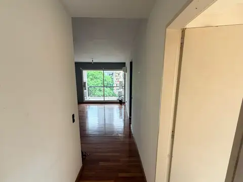 Departamento en Venta en Flores, USD 198.000