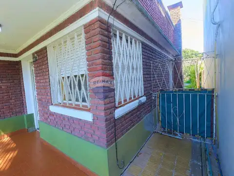 CASA EN VENTA FLORENCIO VARELA PARQUE