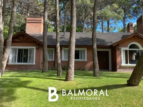 Casa en Alquiler - Zona: Pinamar Norte / REF: 8265