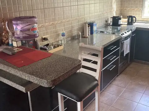 Depto Tipo Casa en Venta de 4 ambientes
