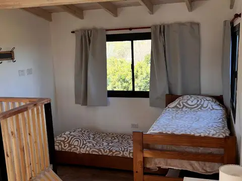 Casa 2 ambientes con 1 baño