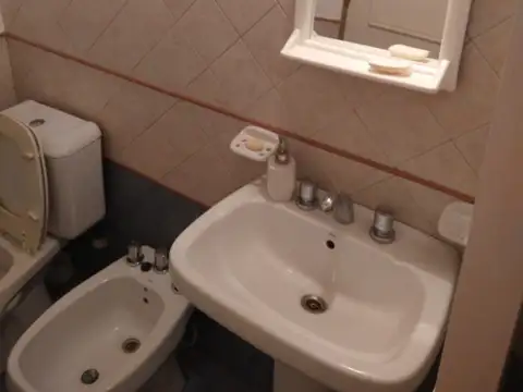 Av Grl Las Heras 300