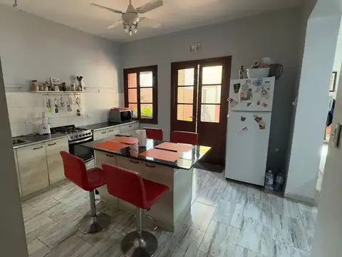 Depto Tipo Casa en Venta 35 años