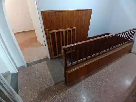 Depto Tipo Casa en Alquiler en Caseros, $ 780.000