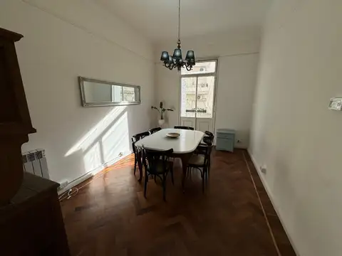 VENDE - Depto. 4 AMB. RENOVADO Y AMOBLADO - CABA