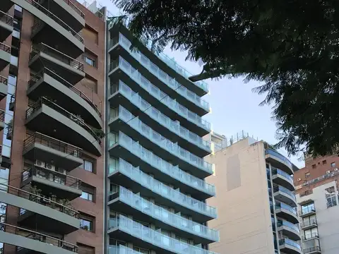 Av. Libertador  al 7700