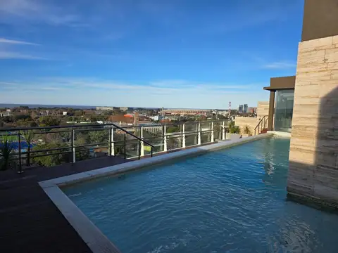 Departamento en alquiler,  edificio de categoría con amenities.