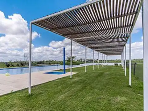 Terreno en Venta en Laguna Azul, USD 44.000