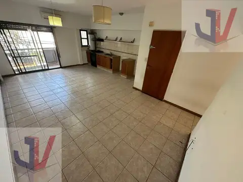 Raquel Español 100, Piso 2